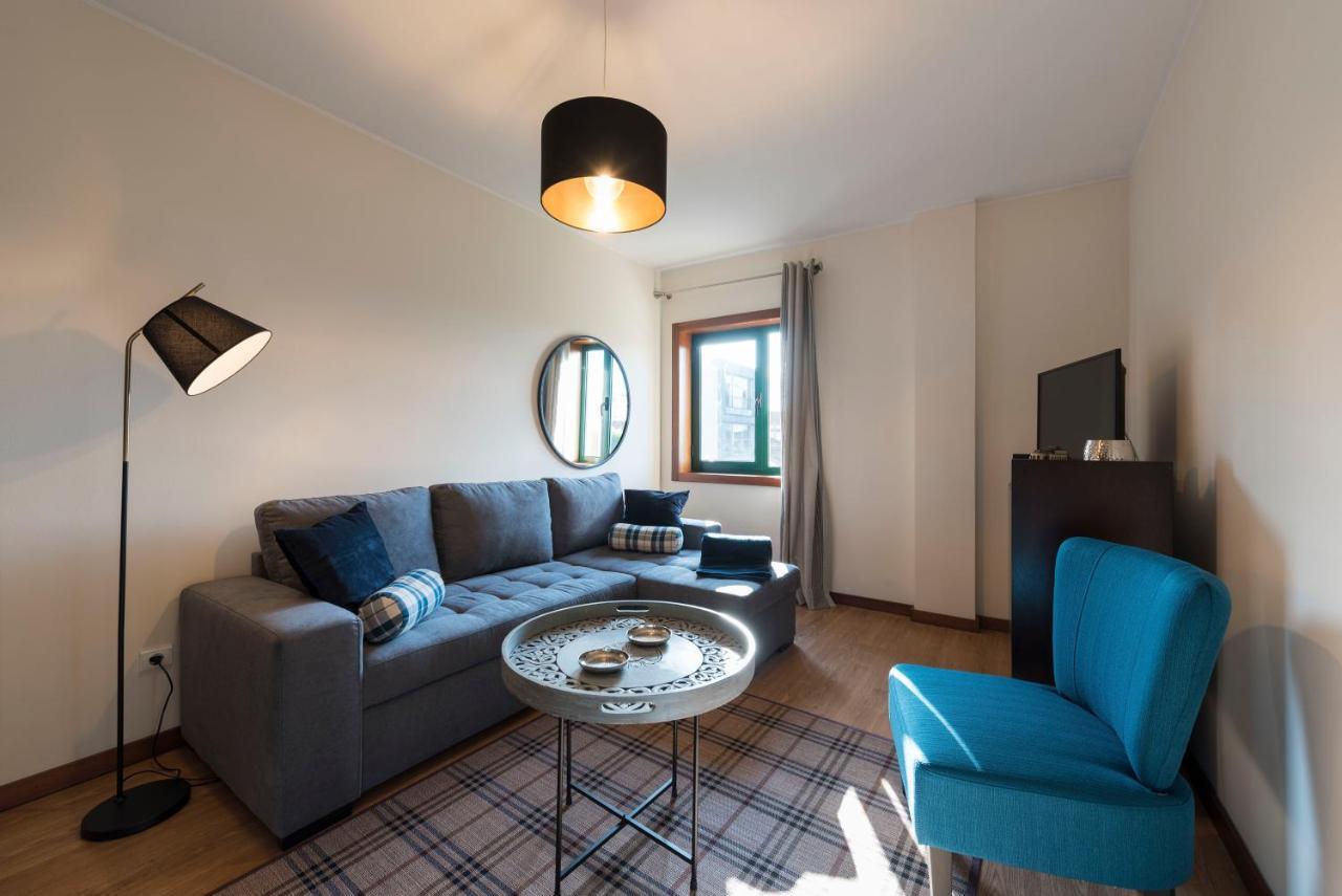Lovelystay - Homey Feeling Flat W/ Free Parking Porto Eksteriør bilde