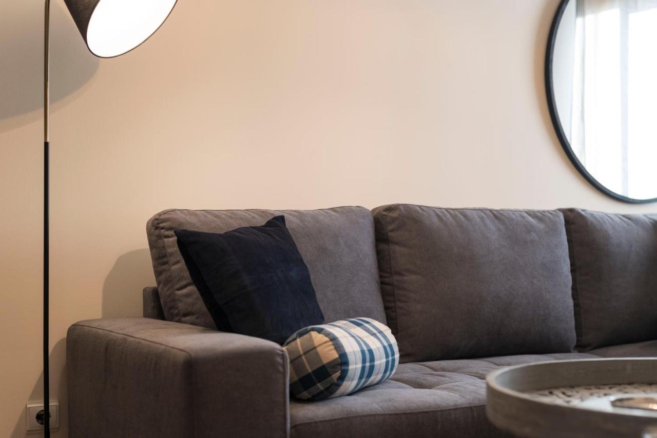Lovelystay - Homey Feeling Flat W/ Free Parking Porto Eksteriør bilde