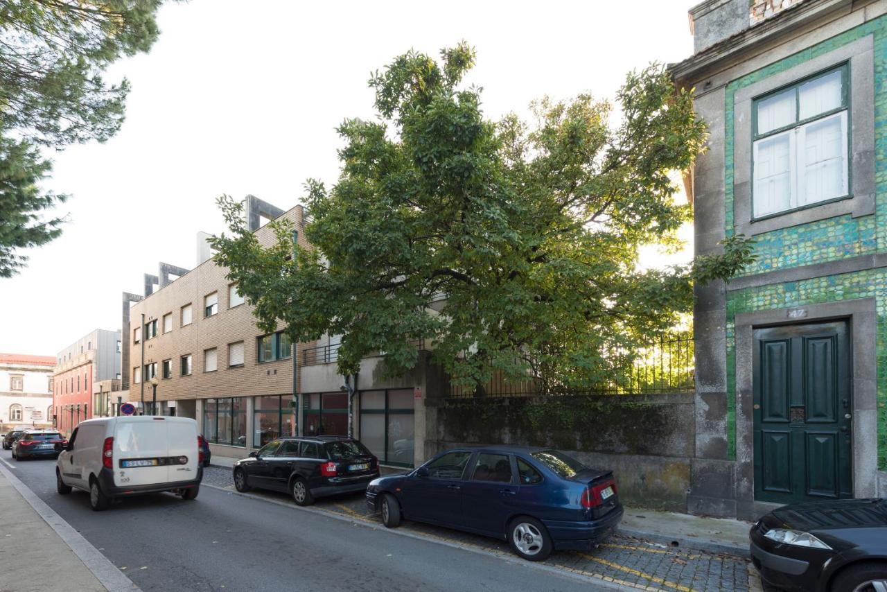 Lovelystay - Homey Feeling Flat W/ Free Parking Porto Eksteriør bilde