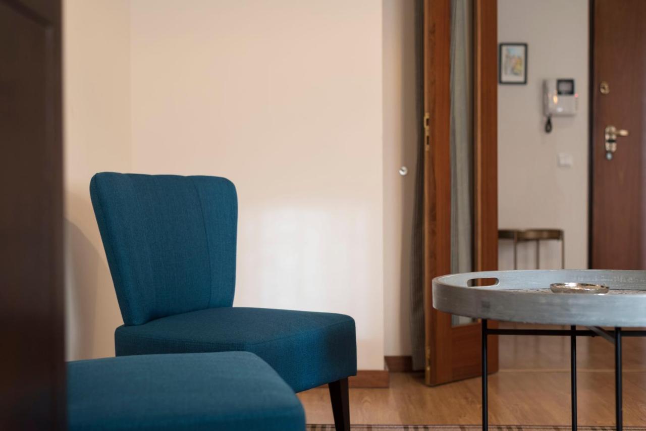 Lovelystay - Homey Feeling Flat W/ Free Parking Porto Eksteriør bilde